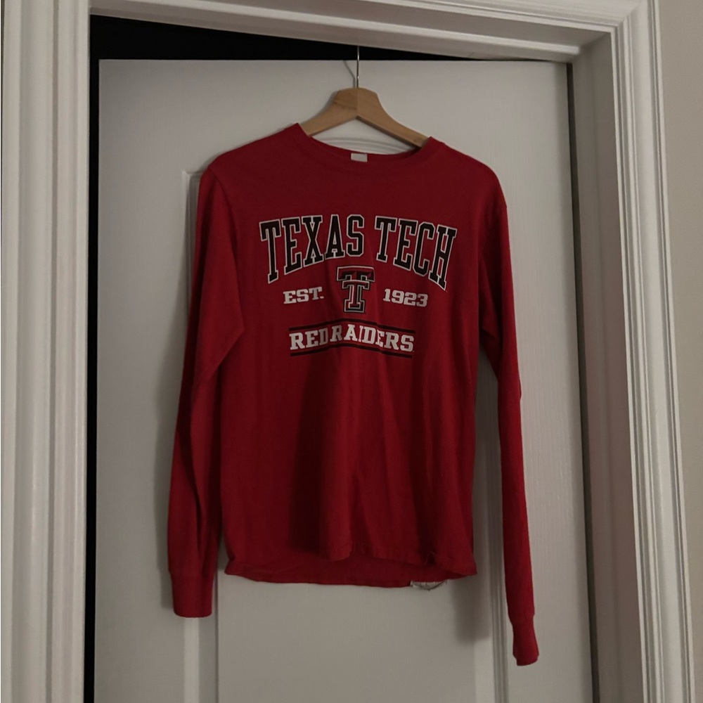 Hanes Red Crew Neck Shirt